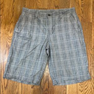 CBUK of Cutter & Buck Gray, Navy, khaki plaid Flat Front Knee-Length Shorts